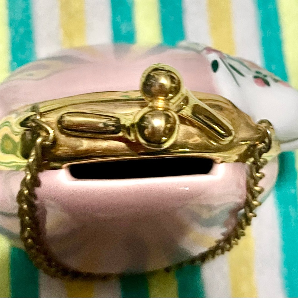 COPY - VINTAGE RETIRED! American girl Samantha bank purse by hallmark. - Picture 3 of 5